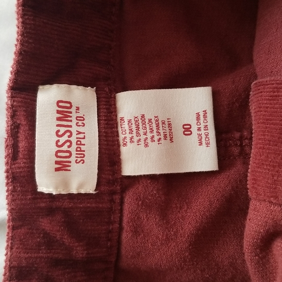 ⭐ 2/$10 Mossimo Red Corduroy Mini Skirt - Picture 6 of 6
